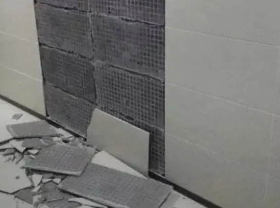 昂仁瓷砖空鼓维修公司分享下昂仁墙砖松动维修的知识